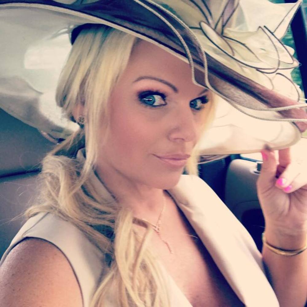 Meet your Posher, Christine marie